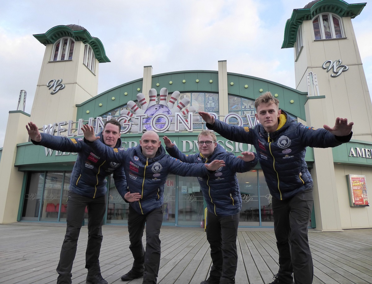 NEWS: Skydiving soldiers join the Haven Great Yarmouth Air Show action