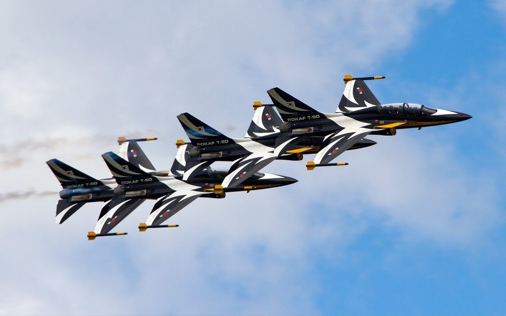 NEWS: Black Eagles jet in to Southport Airshow